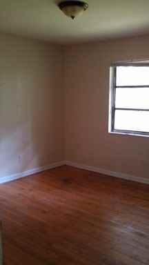 2409 Tupelo Terrace - Photo 3 of 6