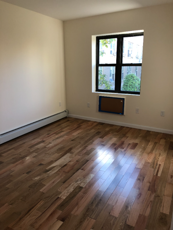 753 Elton Ave #2A - Photo 2 of 6