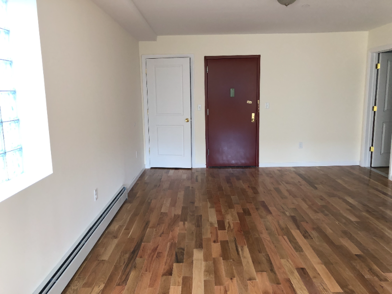 753 Elton Ave #2A - Photo 3 of 6