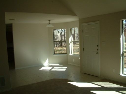 684 High Crest Dr - Photo 2 of 2