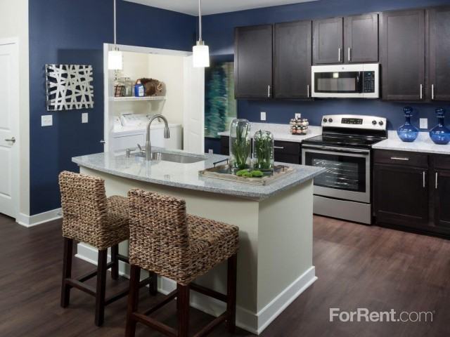 Realm Patterson Place - Photo 2 of 45