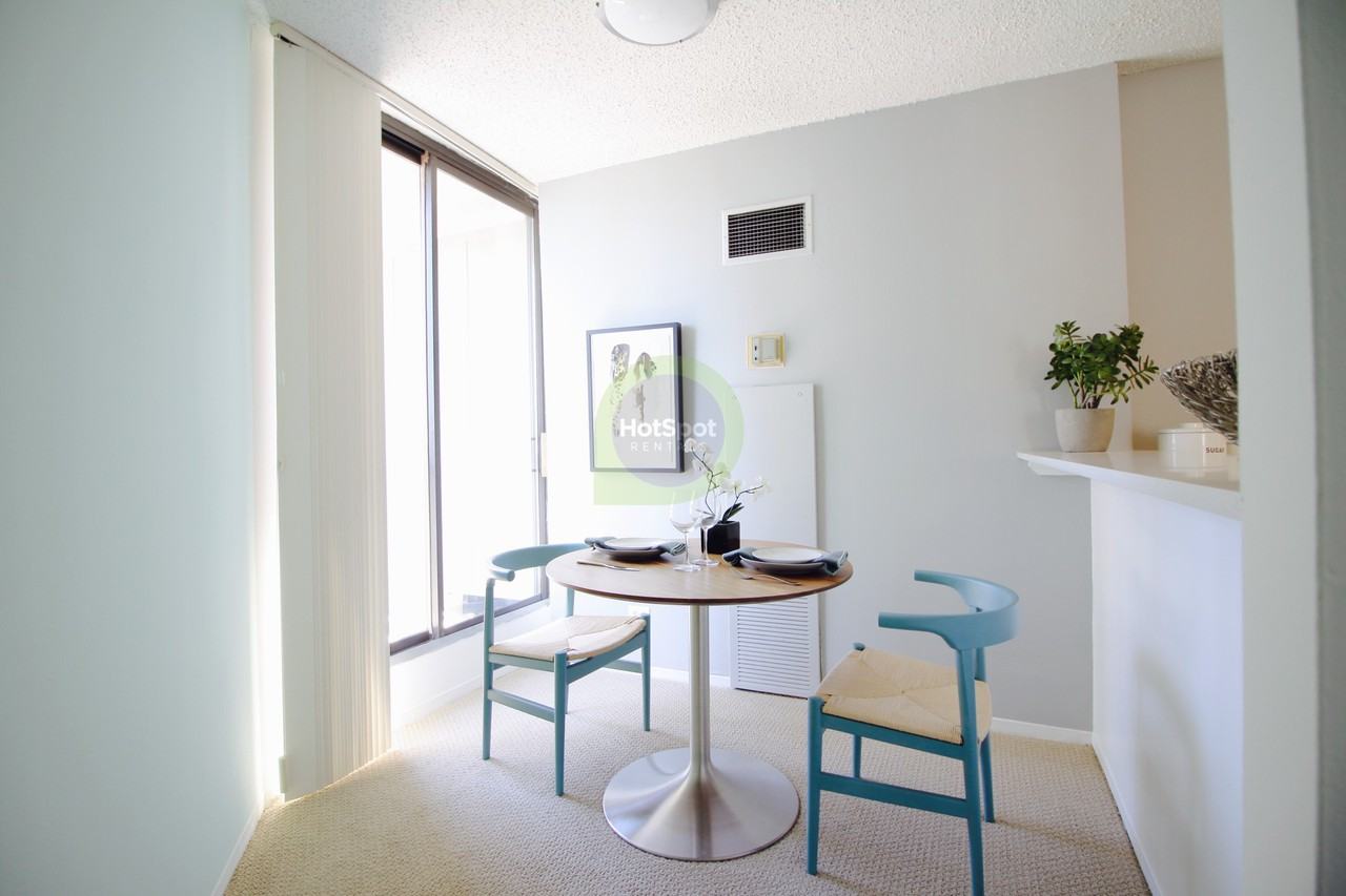 750 N Dearborn St #1-1 - Photo 2 of 12