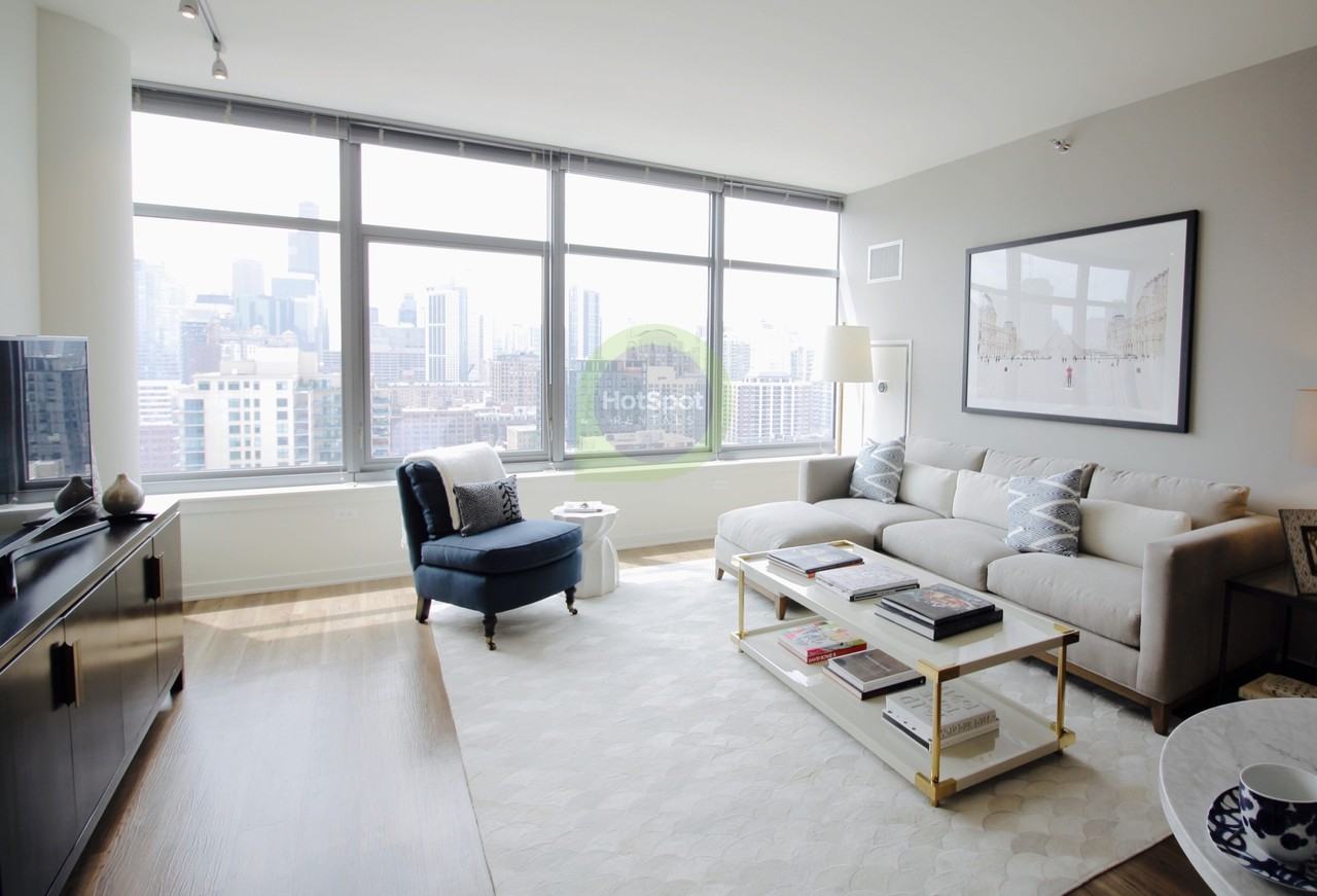 347 W Chestnut St #1-1 - Photo 4 of 13