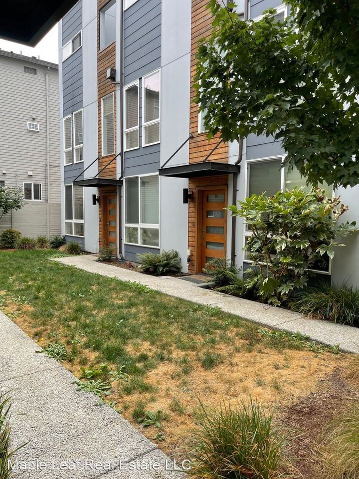 3309 Claremont Ave S #B - Photo 2 of 38