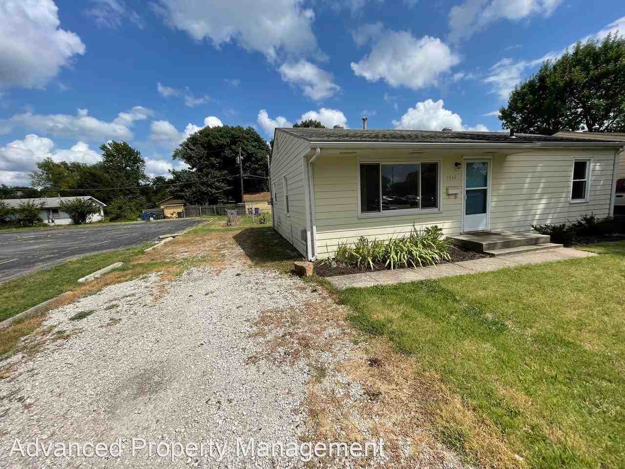 1812 Arkansas St - Photo 2 of 19