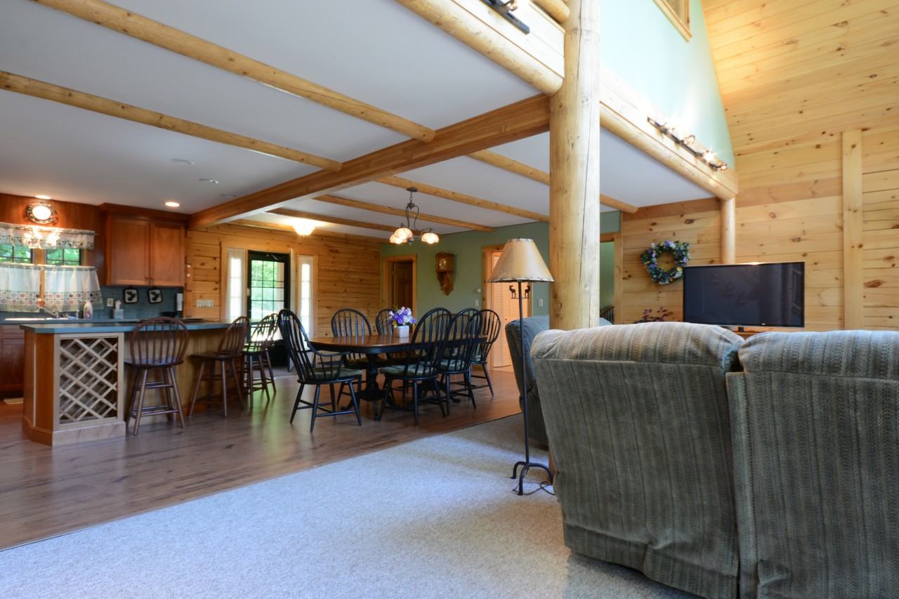 12 Jamie Ln - Photo 2 of 13