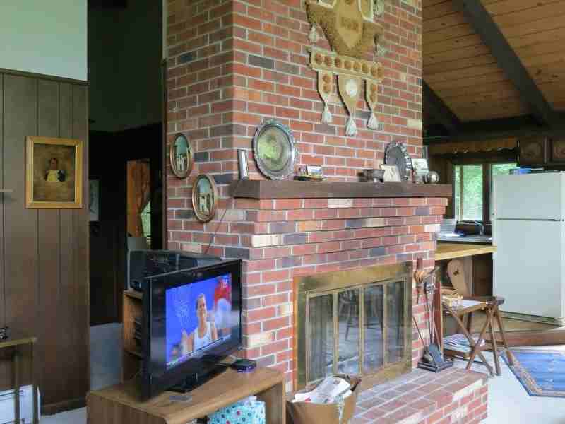 17 Deep Woods Road - Photo 2 of 23