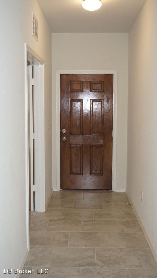 208 Texas Thistle - Photo 2 of 24