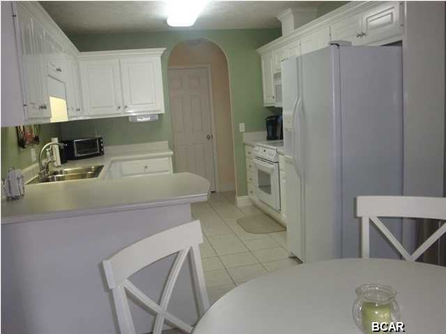 1809 Britton Ln - Photo 2 of 18