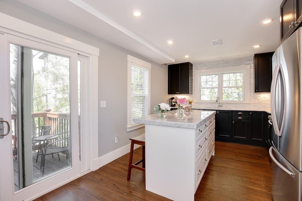 29 Bonair St #2 - Photo 3 of 20