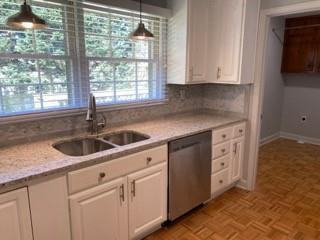 4097 Suzanne Ln - Photo 3 of 9