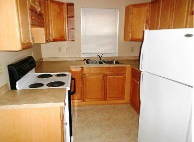 15266 Ripple Dr - Photo 3 of 5