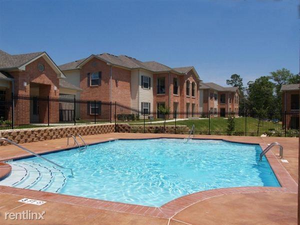 FM 1097 Rd - Photo 3 of 12