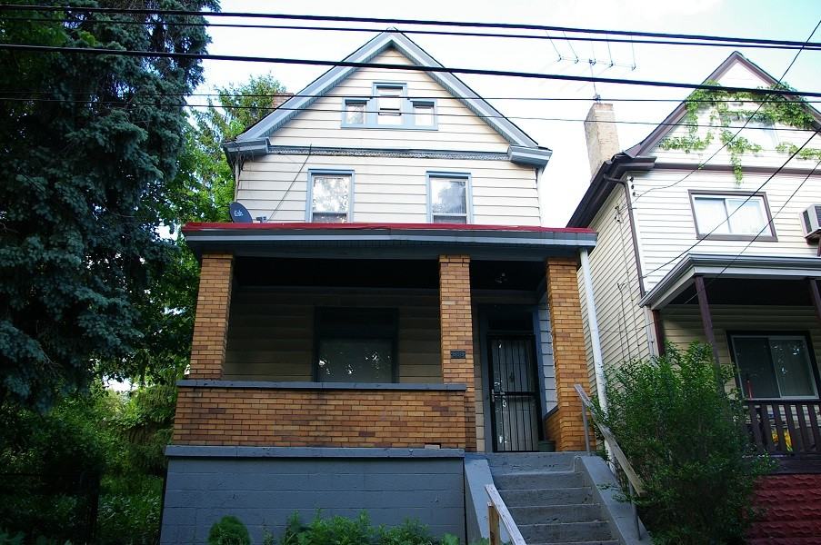 853 Eldora Pl - Photo 2 of 19