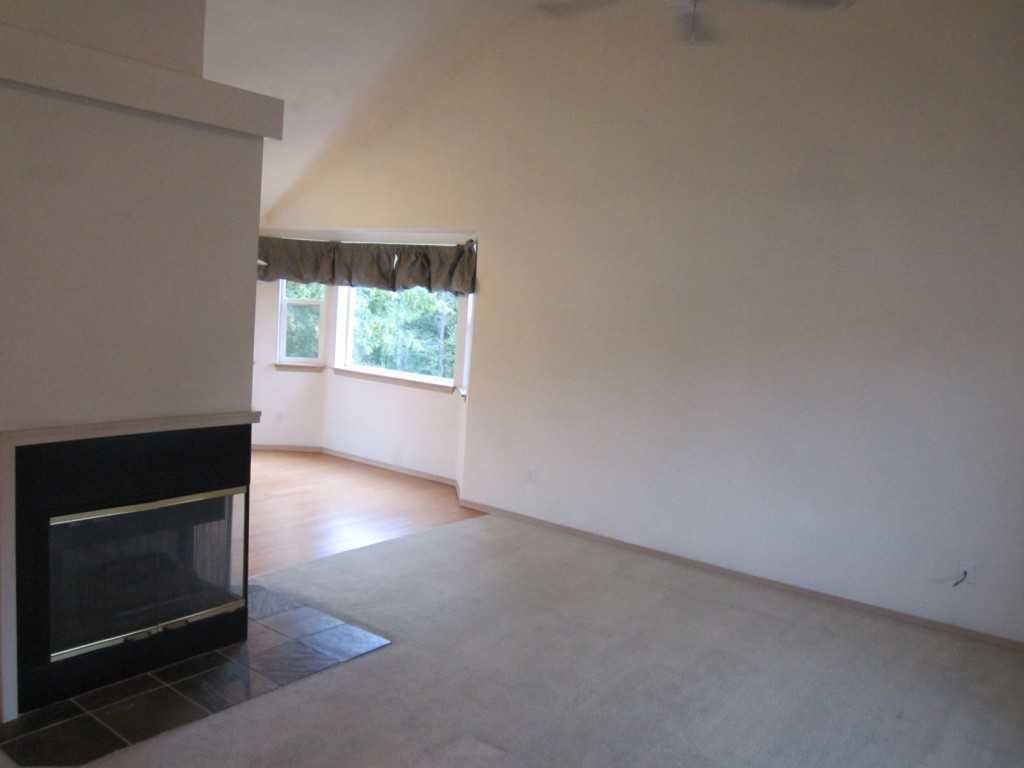 1800 Burnett Ave S - Photo 3 of 13