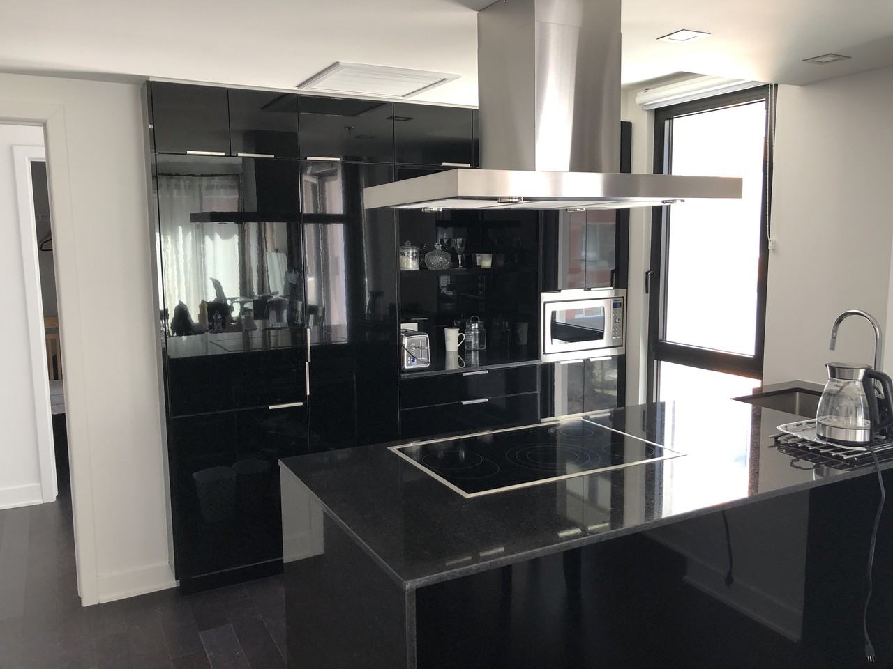 700 Rue Saint-Paul Ouest - Photo 2 of 13