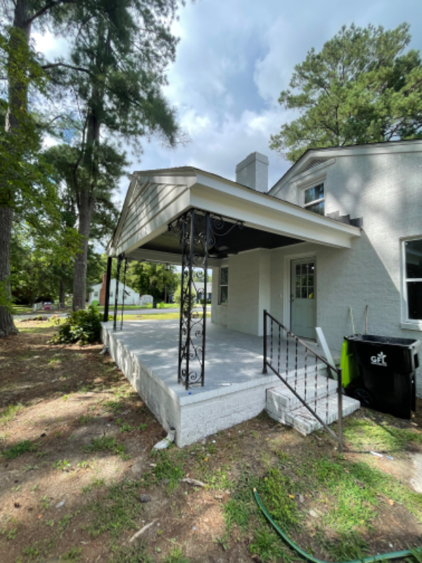 423 W Main St - Photo 3 of 19