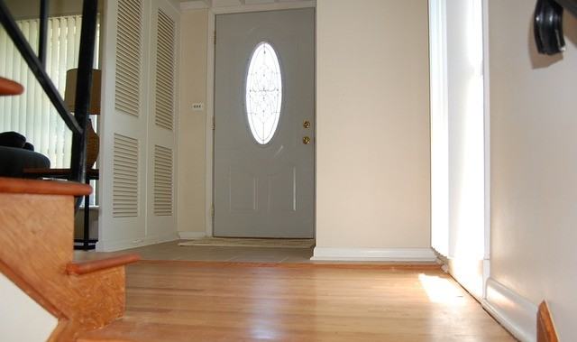 912 Chestnut St - Photo 2 of 8