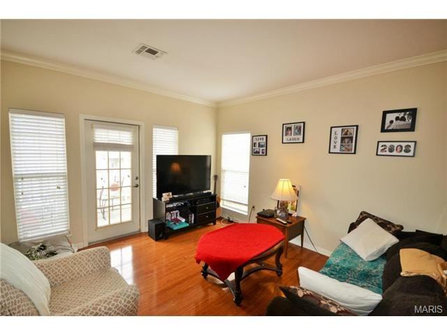 113 Scenic Pass Dr - Photo 2 of 9