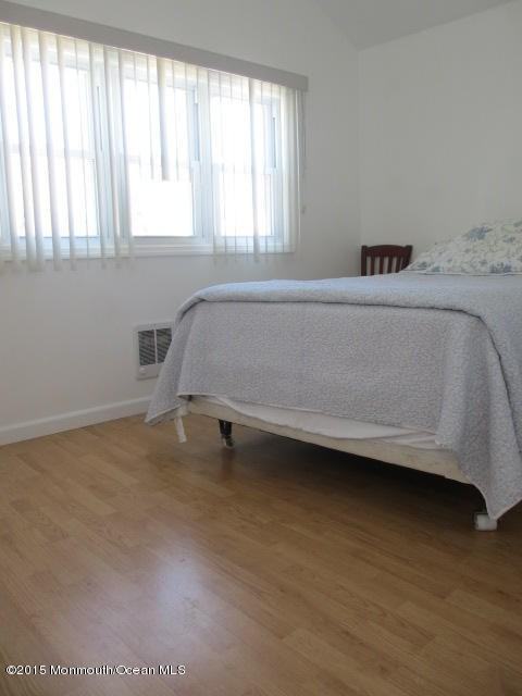 116 6th Ave - Photo 2 of 10