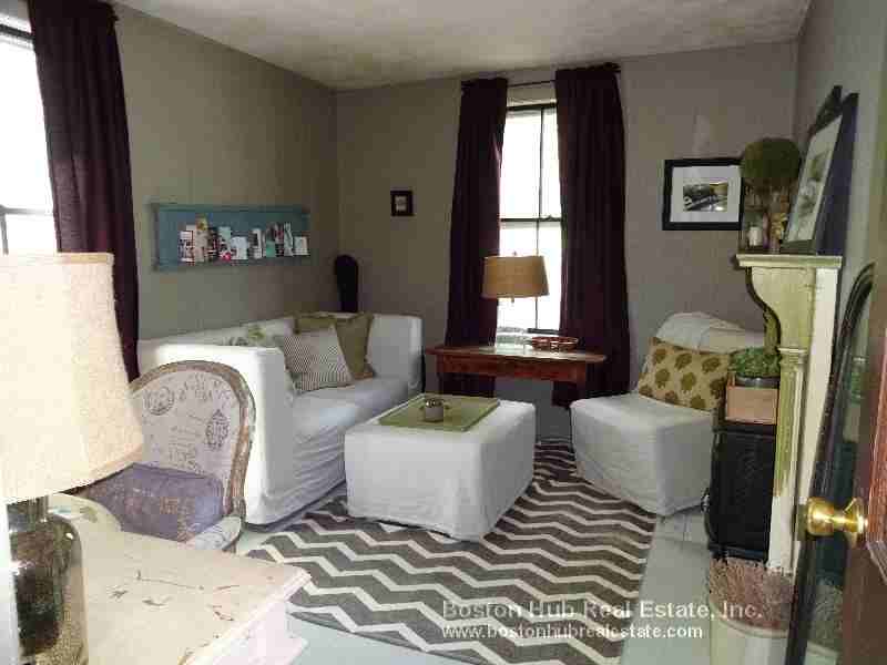 134 W Foster St 1 - Photo 3 of 9