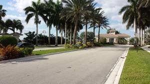 6061 Southwest 195th Avenue - Photo 3 of 21