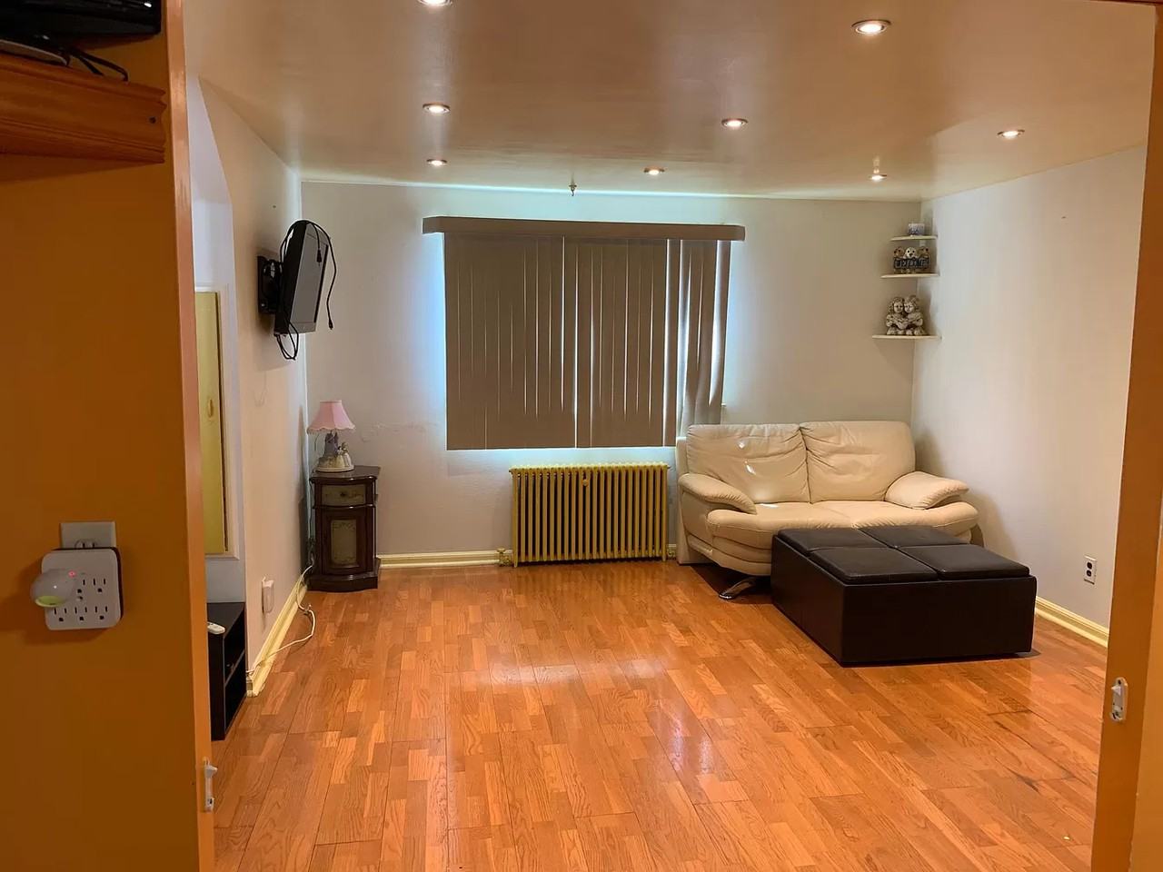 43 Roosevelt Street - Photo 2 of 7