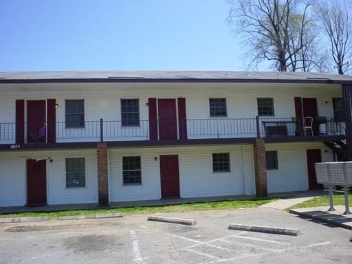 2435 Old Greensboro Rd - Photo 2 of 2