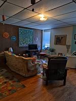 featured image of 102 2nd Ave Sw #4