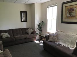 featured image of 110 Highland Pl #2