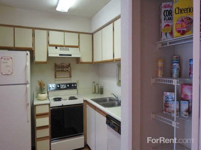 The Park Apartments - Photo 2 of 36