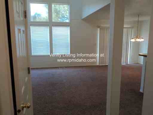 2895 S Ladera Pl - Photo 2 of 10