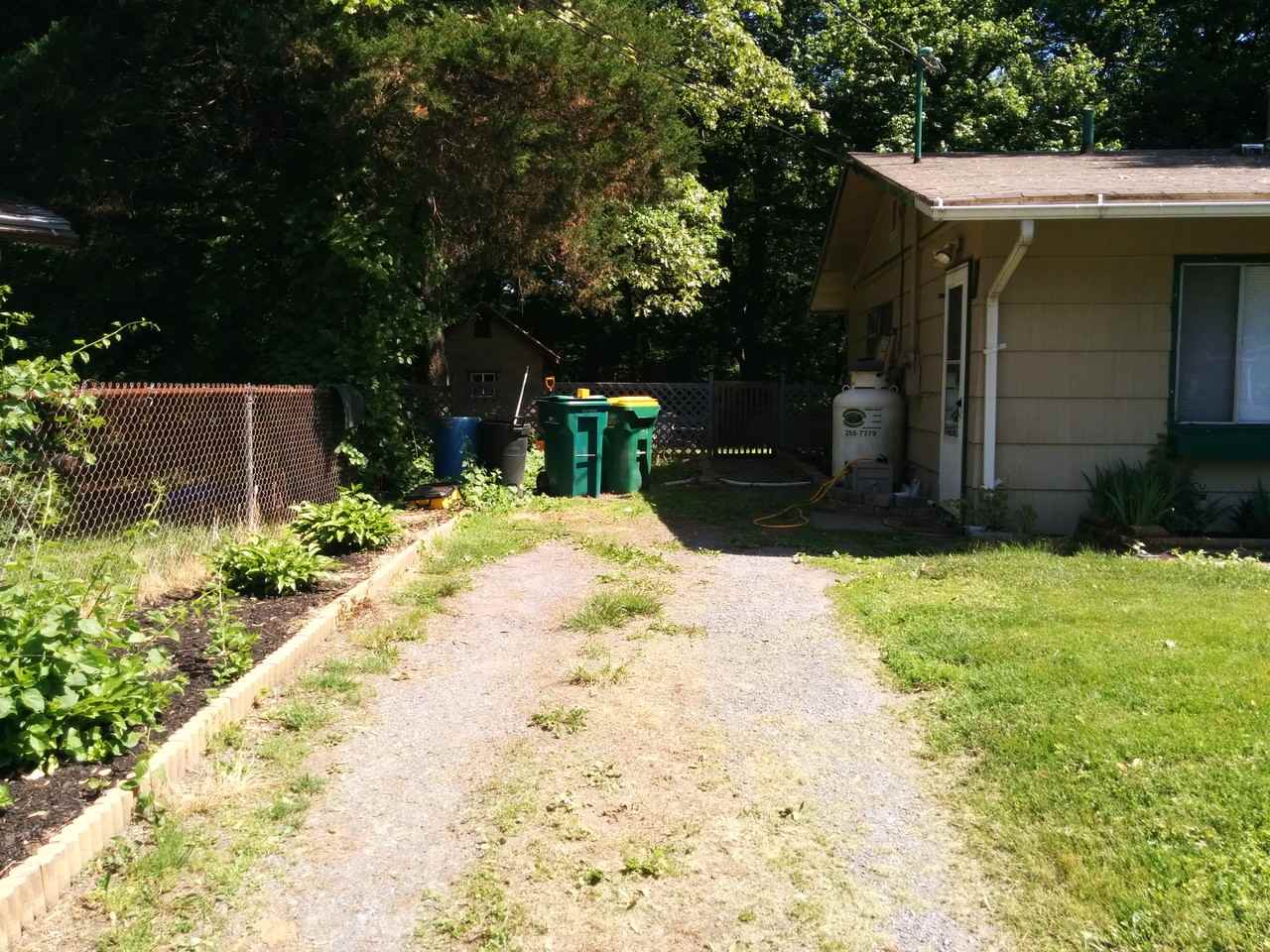 120 East Road - Photo 2 of 21