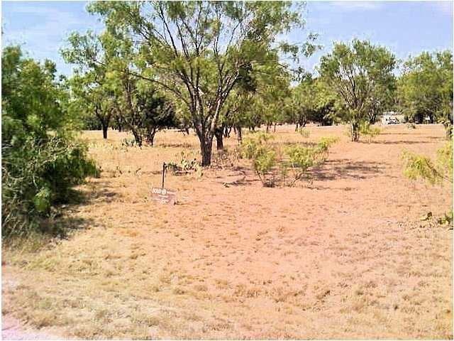 507 Hedgewood Dr - Photo 2 of 3