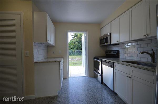 4882 Jefferson Rd - Photo 2 of 12