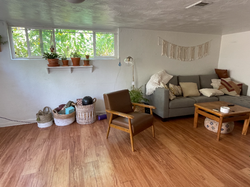 2531 9th St #B - Photo 6 of 19