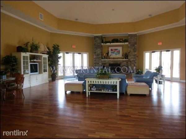 5721 Soldier Cir - Photo 2 of 15