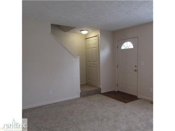 Eden Glen Townhomes - Photo 2 of 5