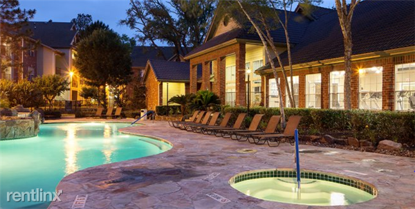 Wildwood - Photo 3 of 8