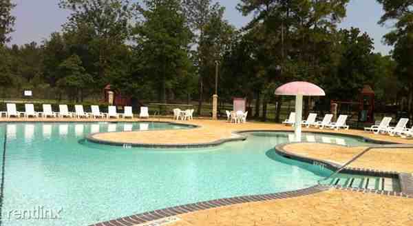 Grand - Photo 2 of 8