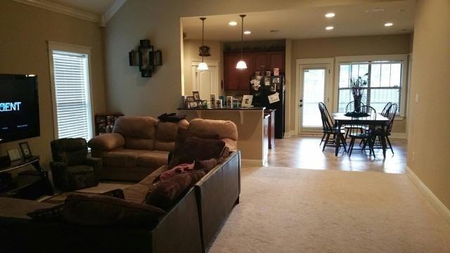 13745 Kearney Dr - Photo 3 of 9