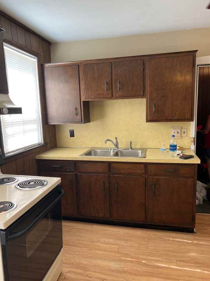 202-204 S. MARKET STREET - Photo 2 of 8