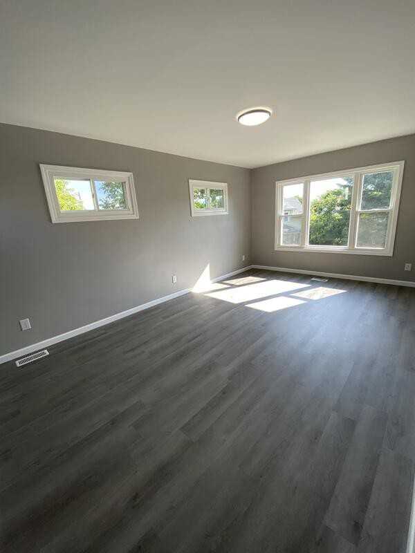 18531 Glenfield Rd - Photo 7 of 15