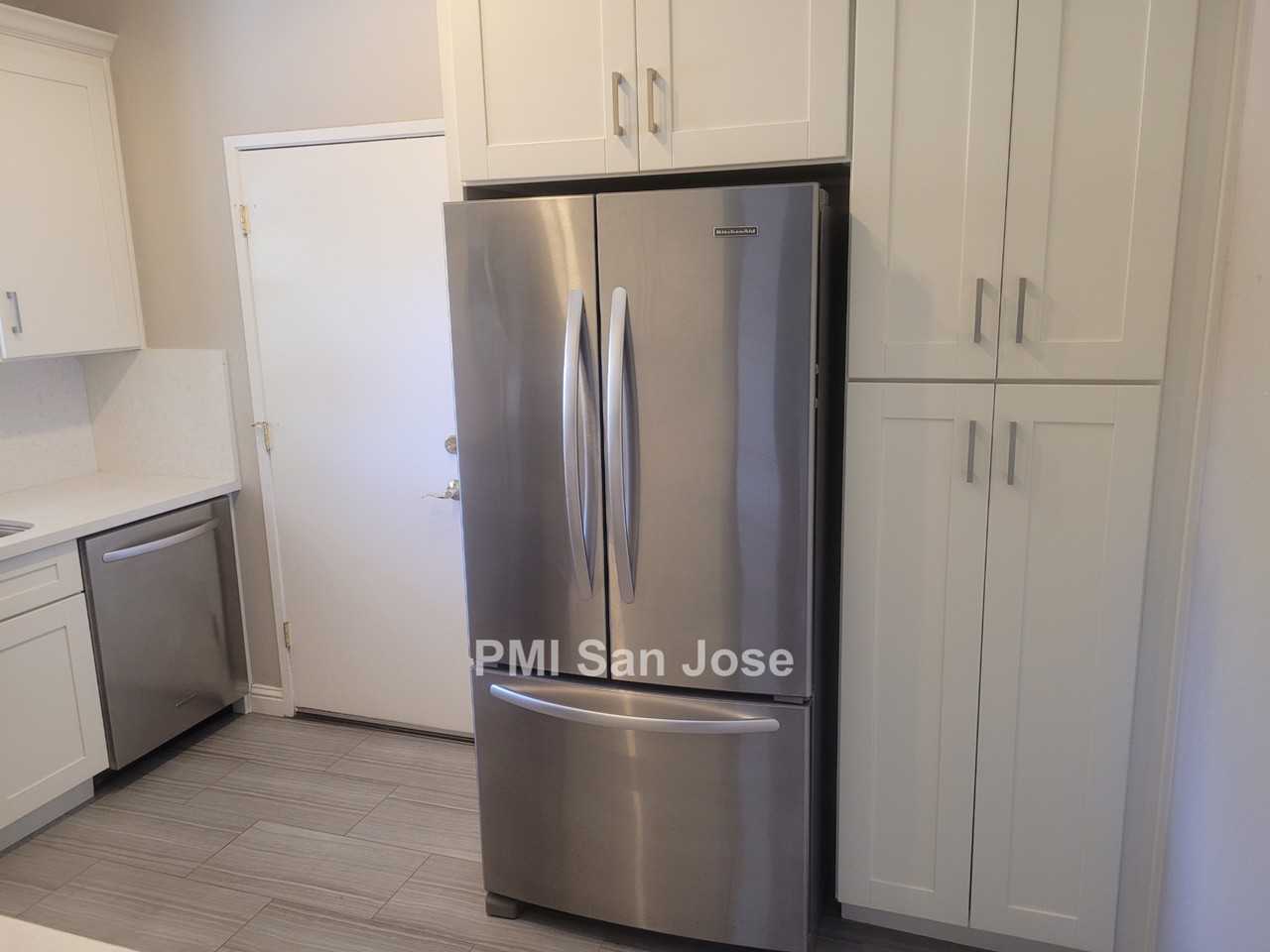 1041 Alamitos Creek Dr - Photo 3 of 20