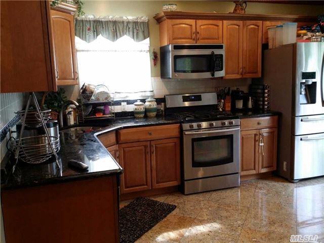 37 Pembroke St - Photo 3 of 7