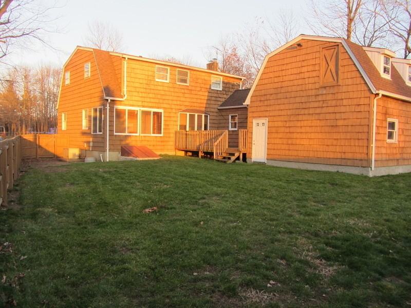 55 Cooper Ave - Photo 2 of 11