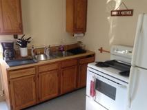 160 Main St #B - Photo 1 of 1