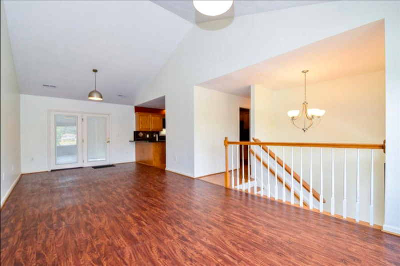 5348 Cave Spring Ln - Photo 3 of 23