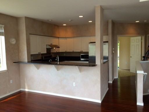 18646 NE 57th Way - Photo 3 of 14