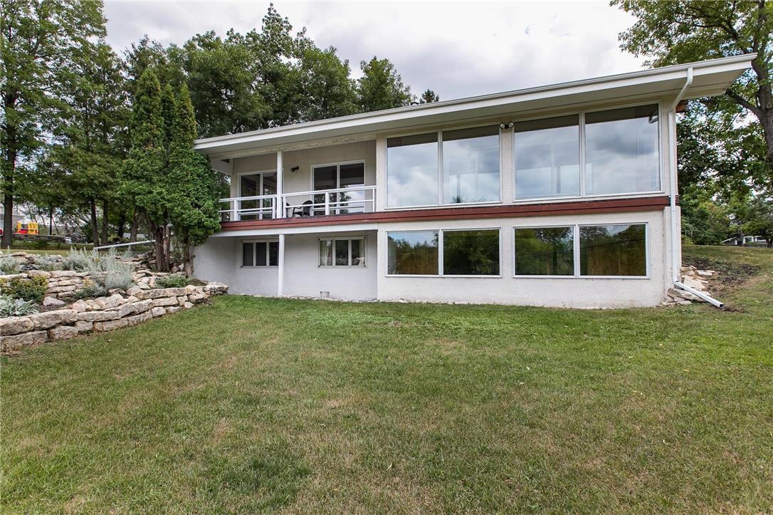 3 Oakdale Drive - Photo 3 of 15